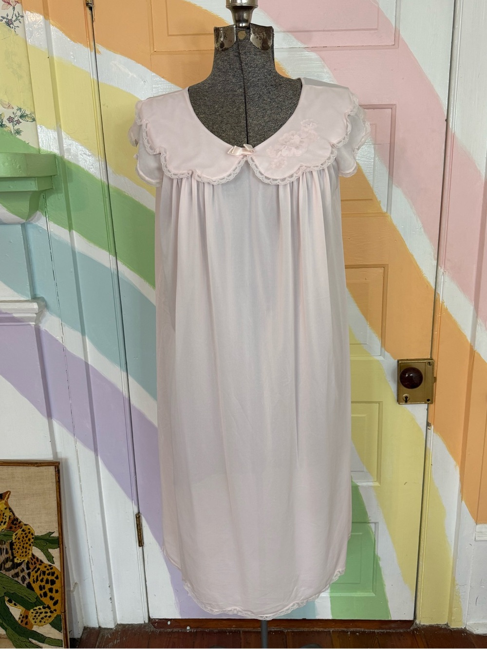 Vintage Shadowline Pink Nylon Tricot Peter Pan Collar Scallop Nightgown Sz M 💛🍄